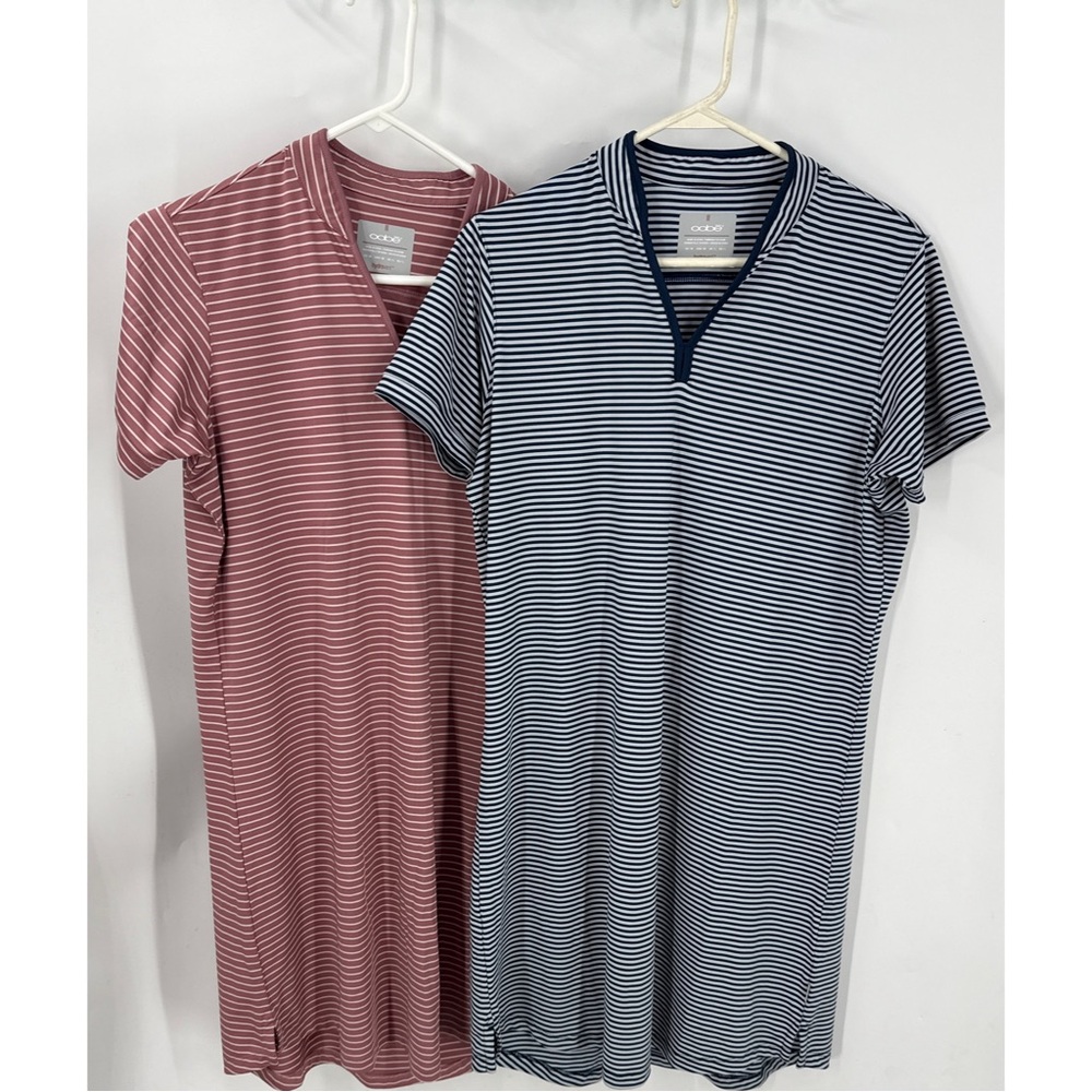 Oobe bundle of two split neck, high low atleisure Striped Short Sleeve Dresses M